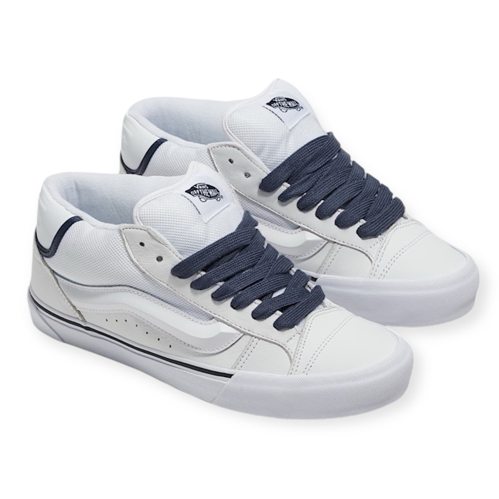 VANS | Knu Mid 90s Chunky Tongue Leather Shoe in Navy Utility White
